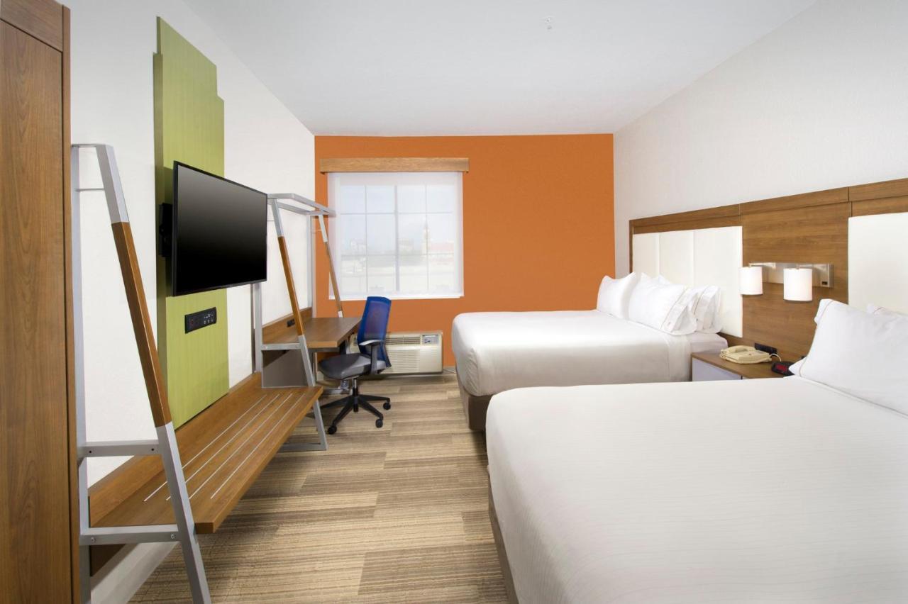 Holiday Inn Express & Suites San Antonio - Downtown Market Area By Ihg Bagian luar foto
